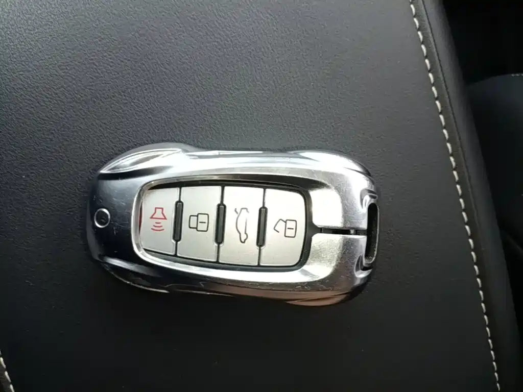Haval M6 — миниатюра 9