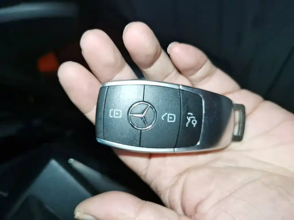 Mercedes-Benz C-Class — миниатюра 9