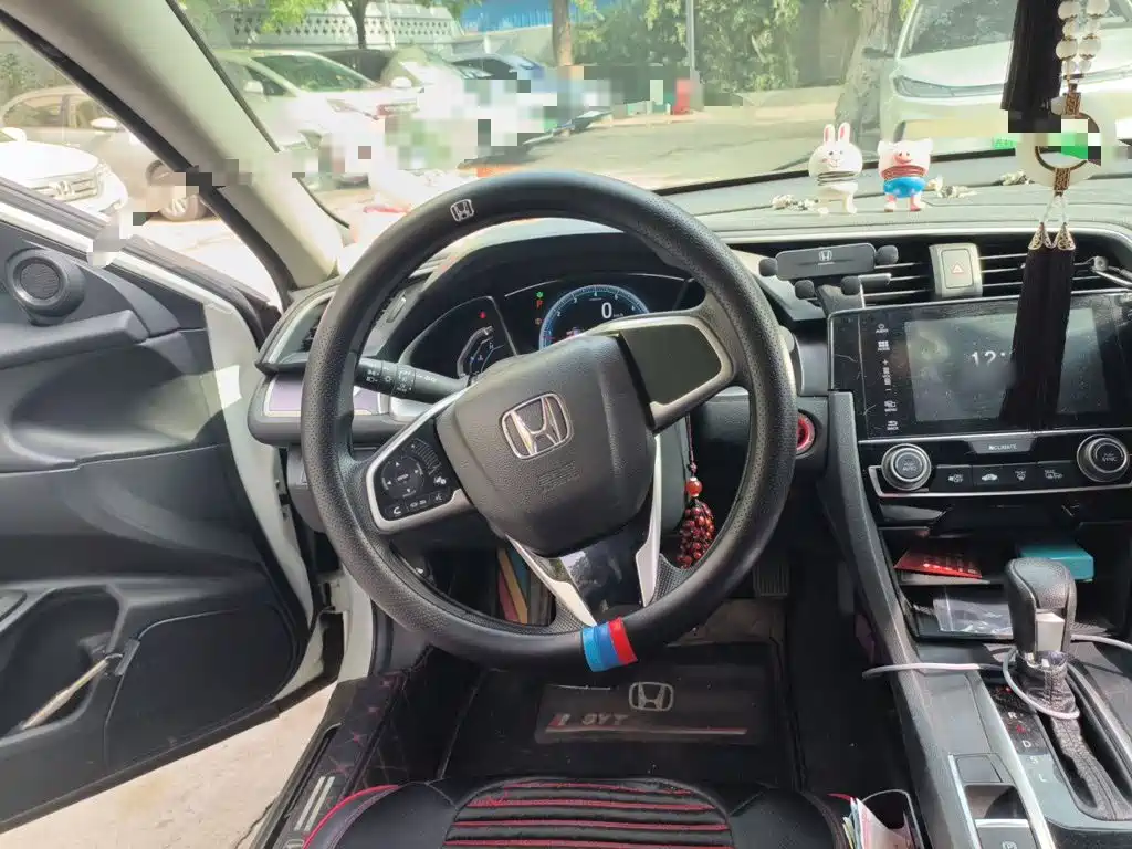 Honda Civic — миниатюра 6