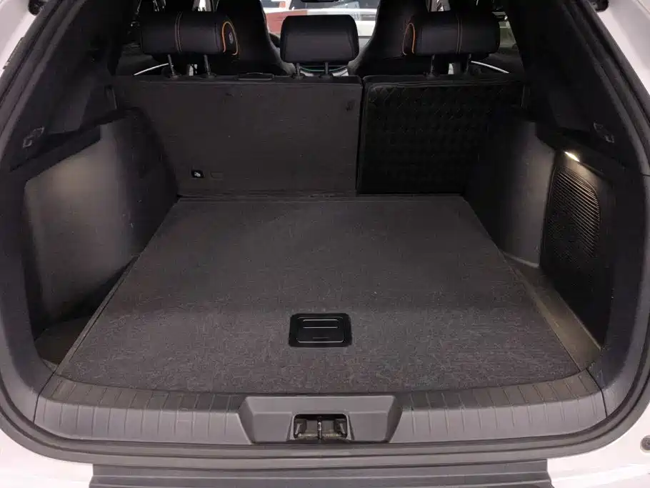 BYD PLUS New Energy — миниатюра 4