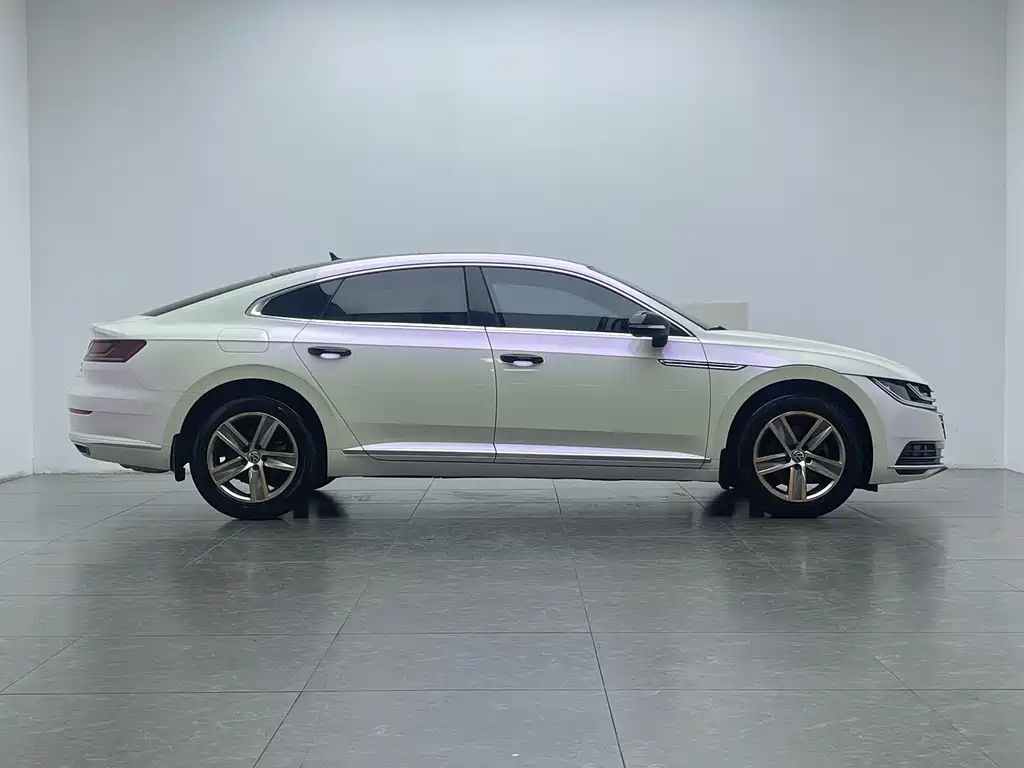 Volkswagen CC — миниатюра 9
