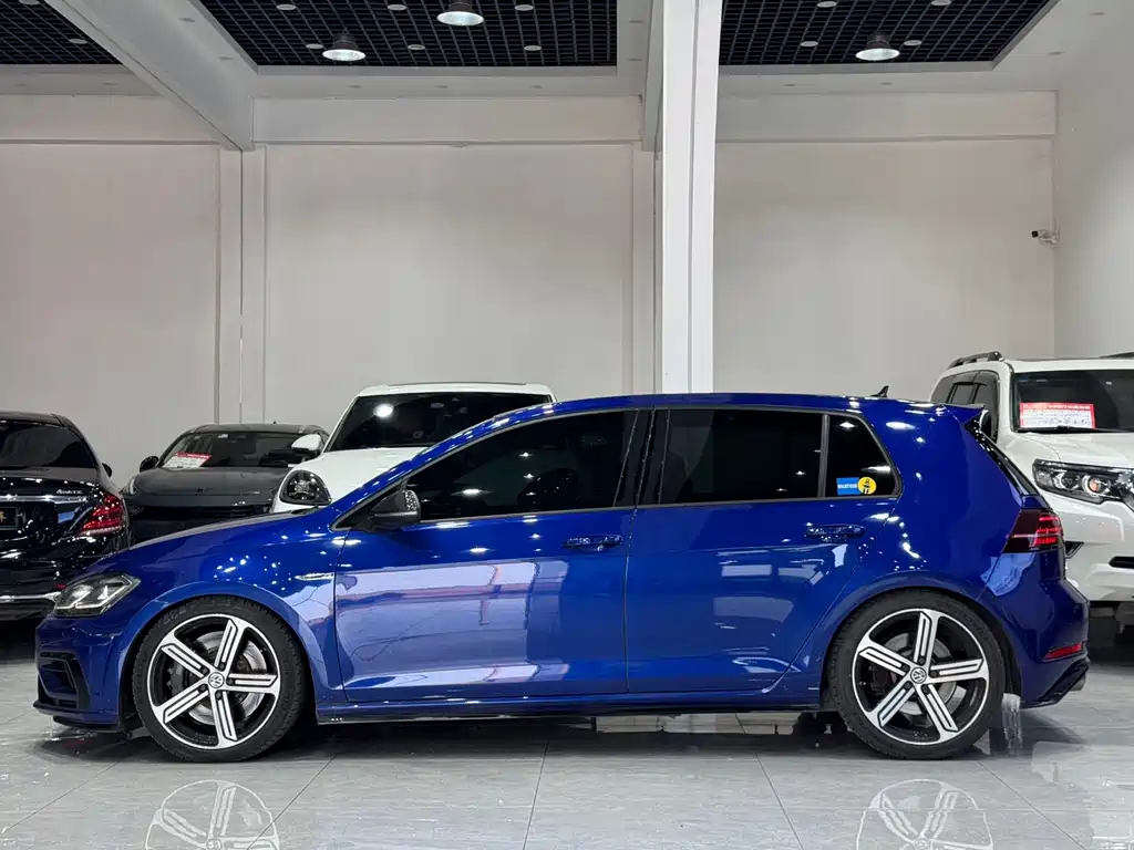 Volkswagen Golf (Import) — миниатюра 5