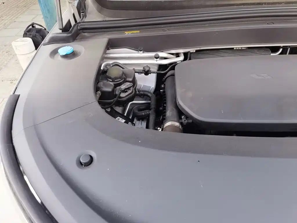 Li Auto Li L6 — миниатюра 20