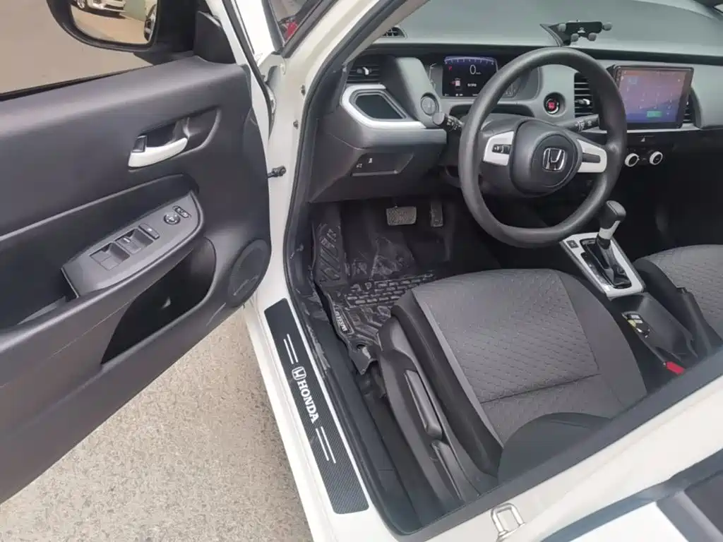 Honda Fit — миниатюра 16