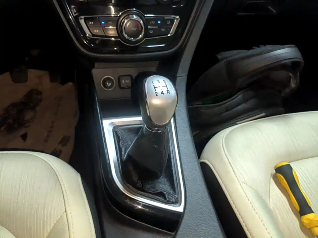 Changan V7 — миниатюра 14