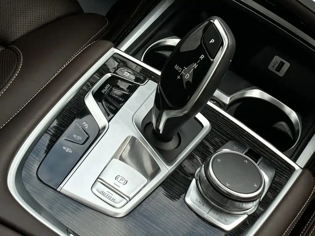 BMW 7 Series — фотографии объявления, Фото 24