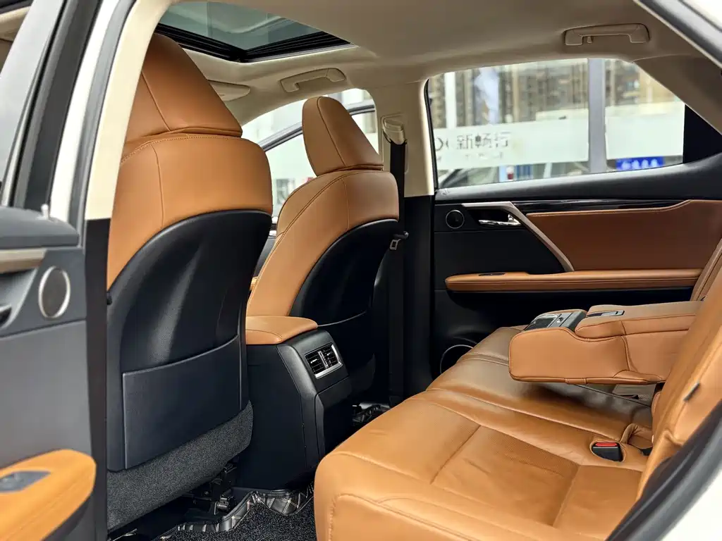 Lexus RX — миниатюра 23