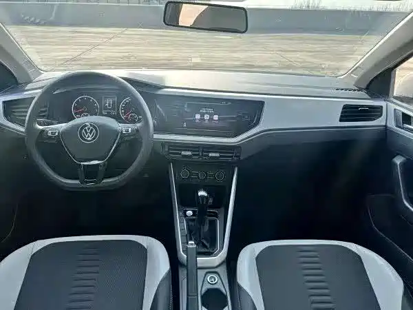 Volkswagen Polo 2019 Plus 1.5L AT