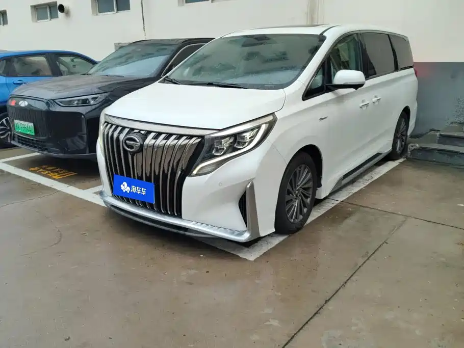 GAC Motor Trumpchi M8