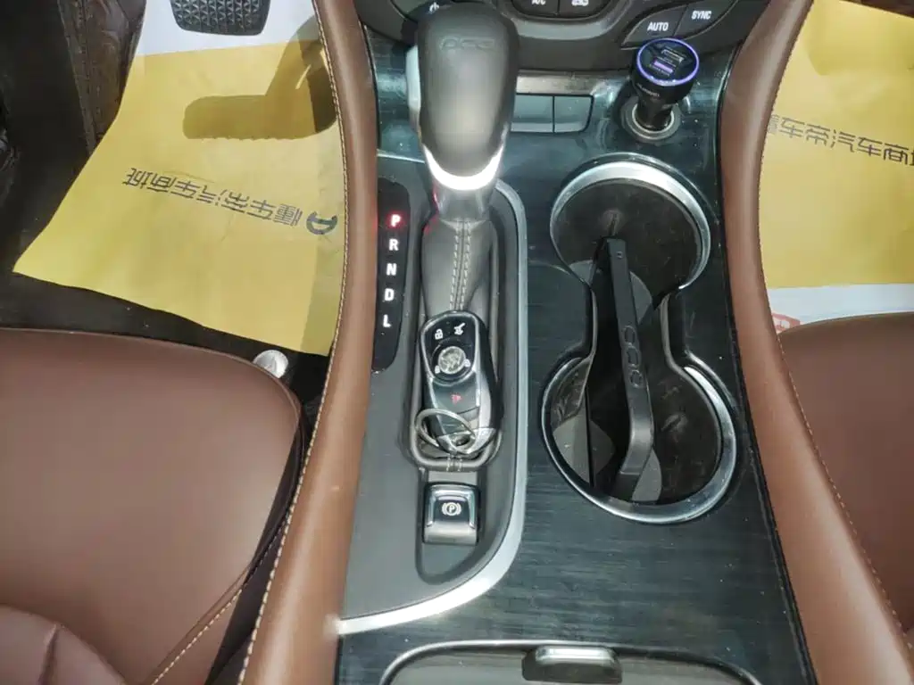 Buick Envision Plus — миниатюра 14