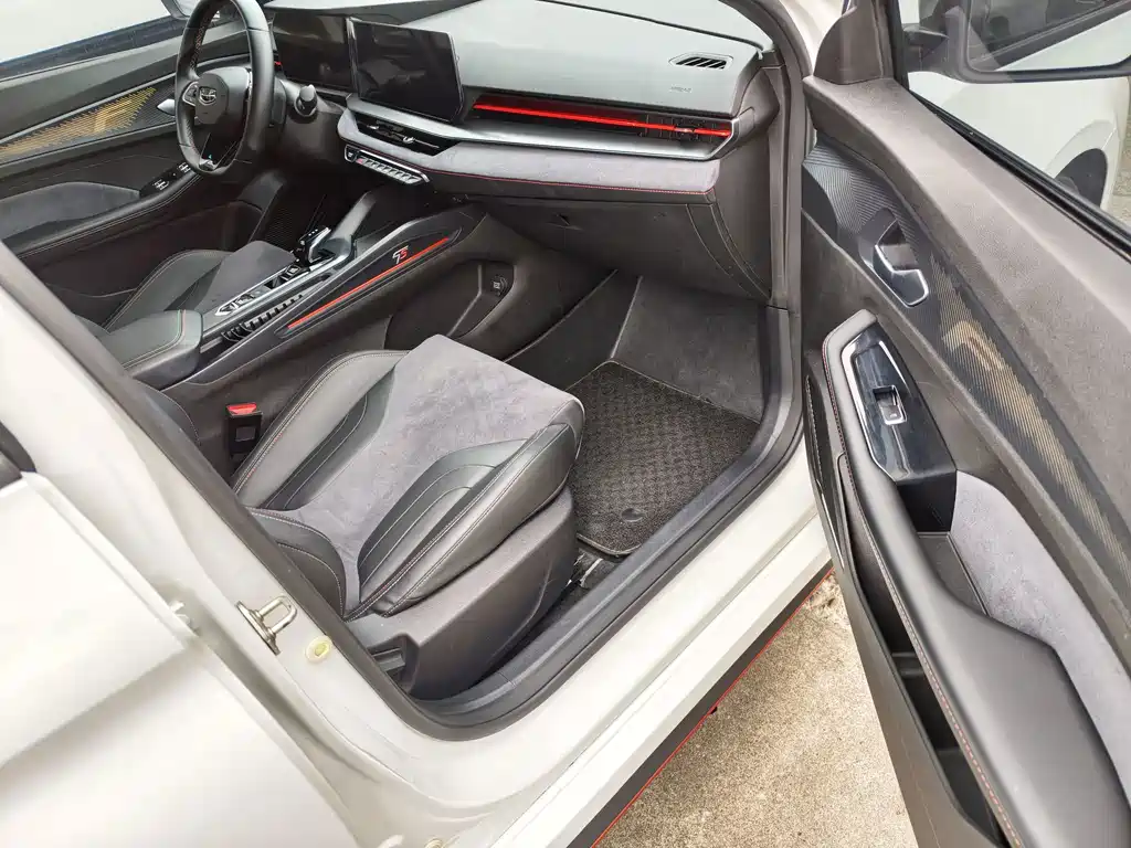 Geely Binrui — миниатюра 13
