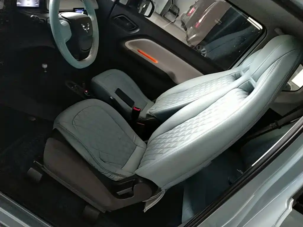 Wuling MINIEV — миниатюра 15
