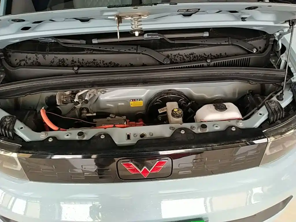 Wuling MINIEV — миниатюра 20