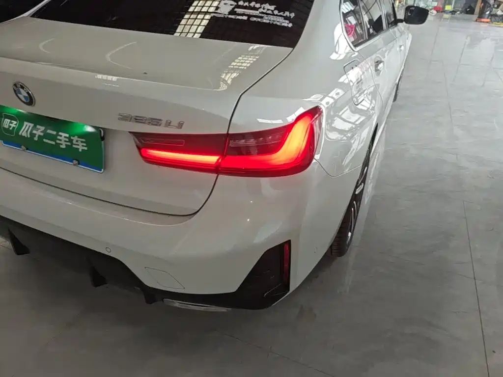 BMW 3 Series — миниатюра 8