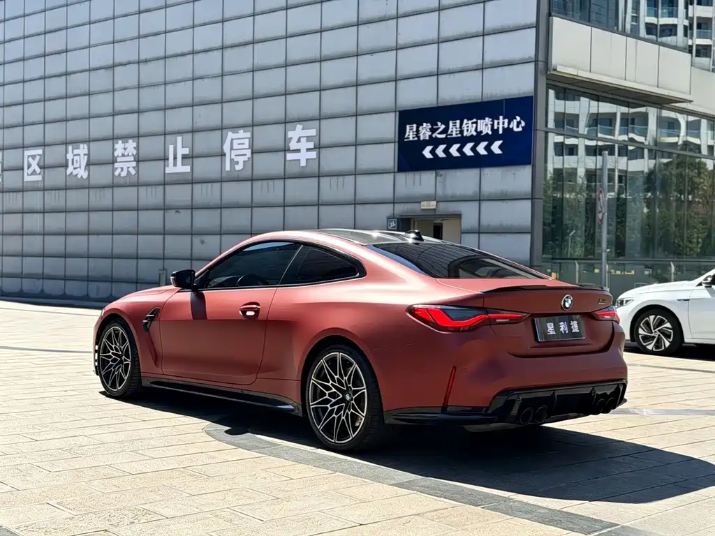 BMW M4 — миниатюра 7