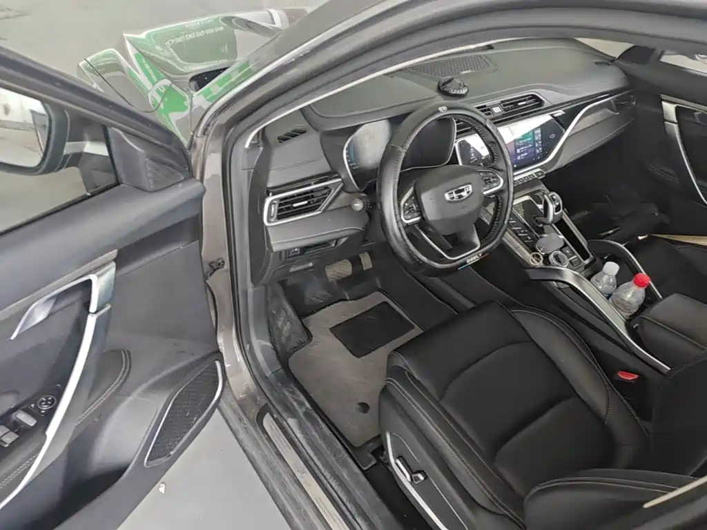 Geely Boyue — миниатюра 16