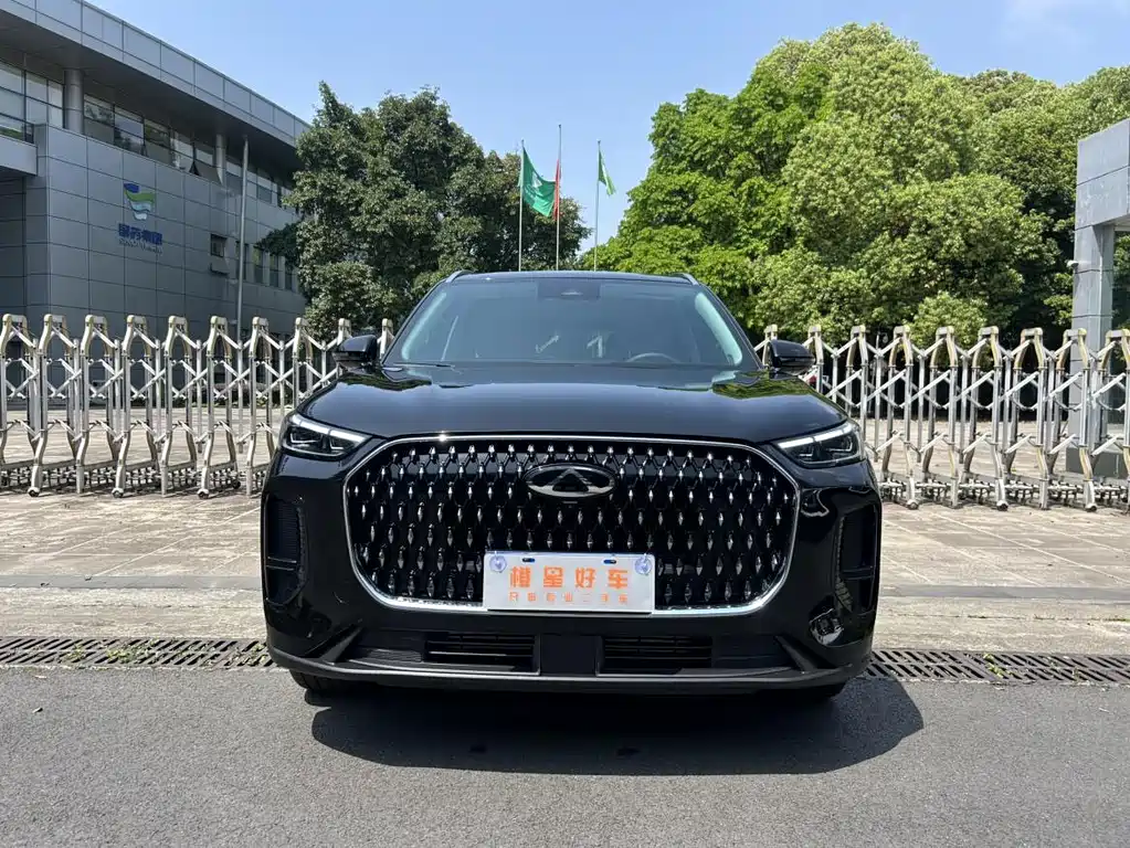 Chery Tiggo 8L 8L 2024 2.0T Luxury 7 мест