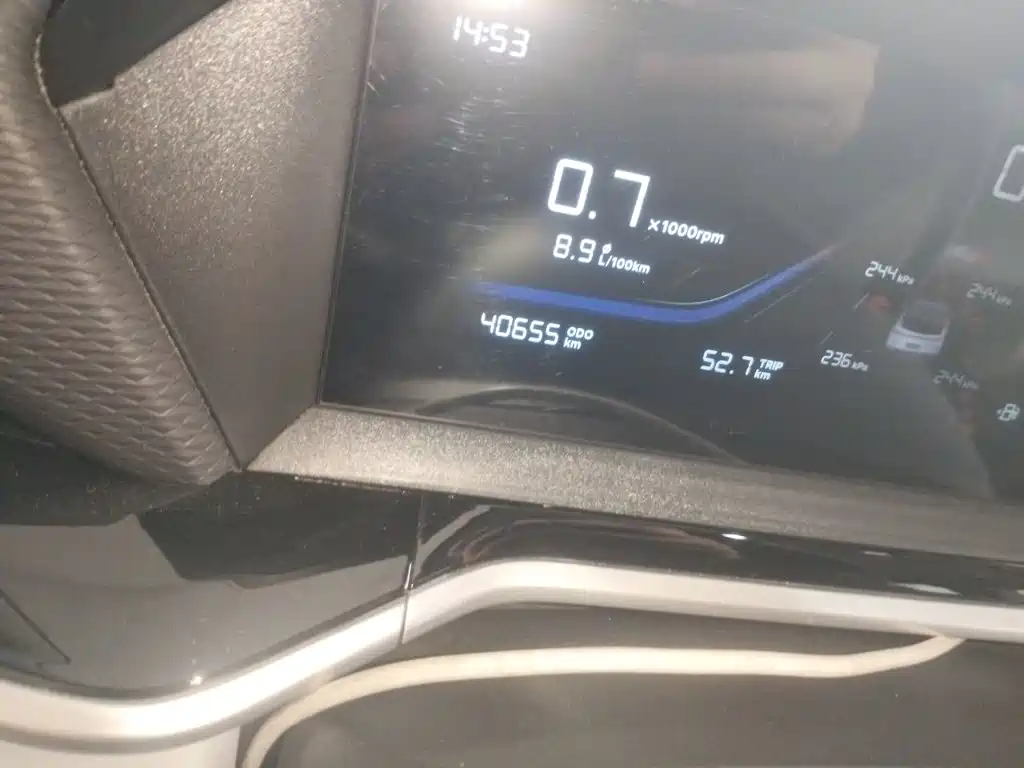 Geely Binyue — миниатюра 8