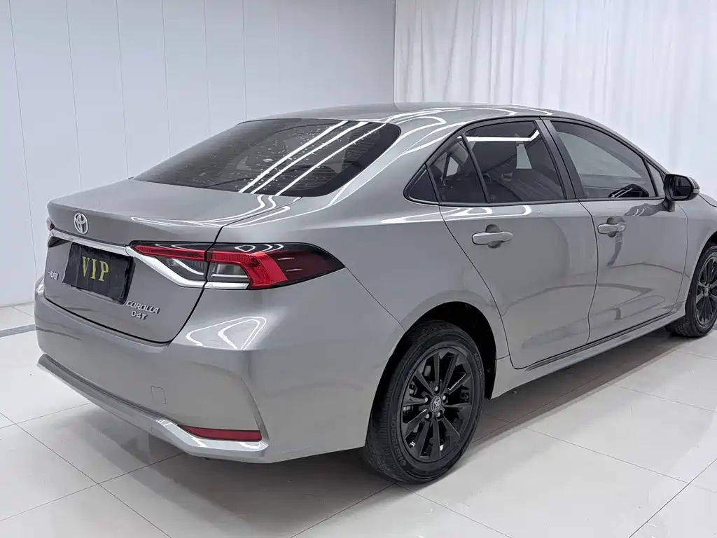 Toyota Corolla — миниатюра 4