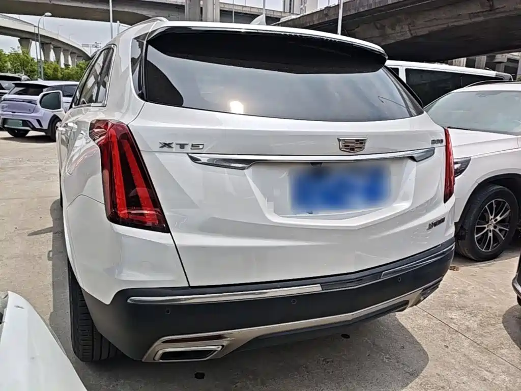 Cadillac XT5 2022 2.0T Luxury