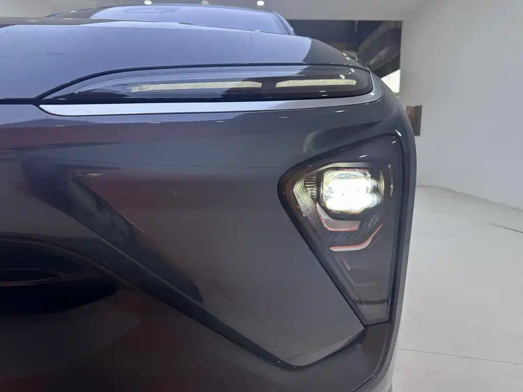 NIO NIO EC6