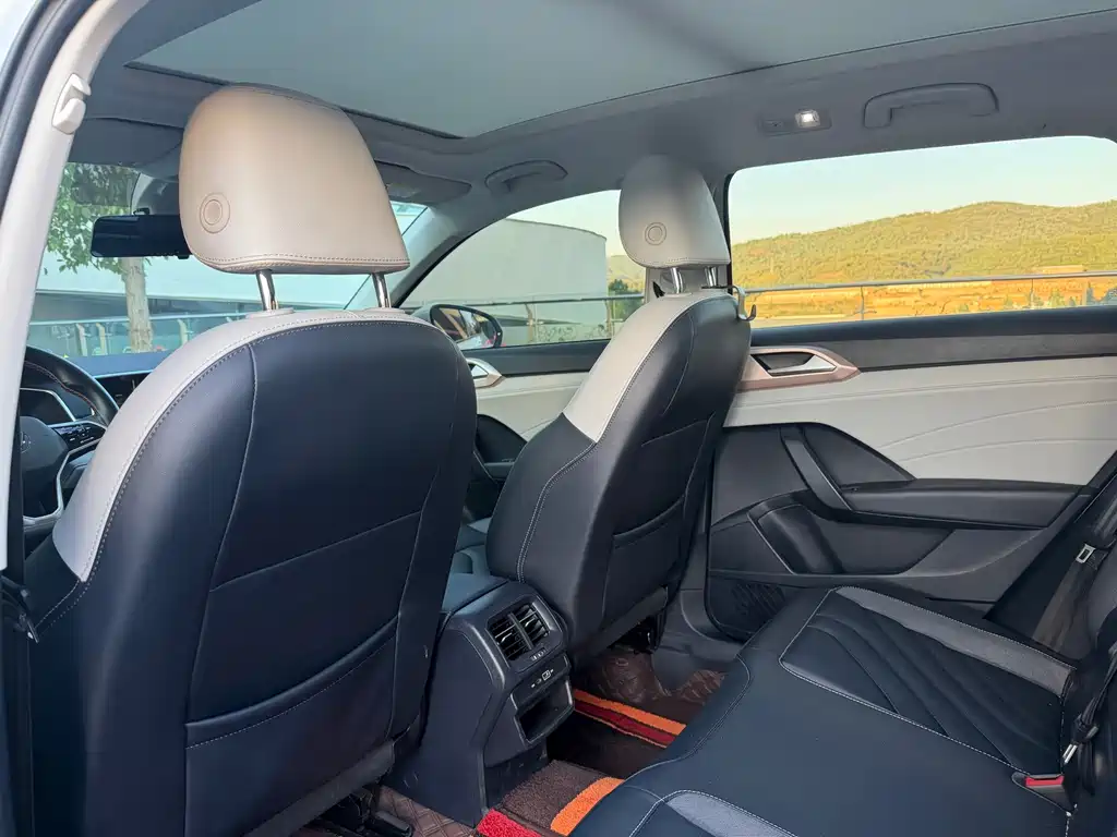 Volkswagen Tharu — миниатюра 21