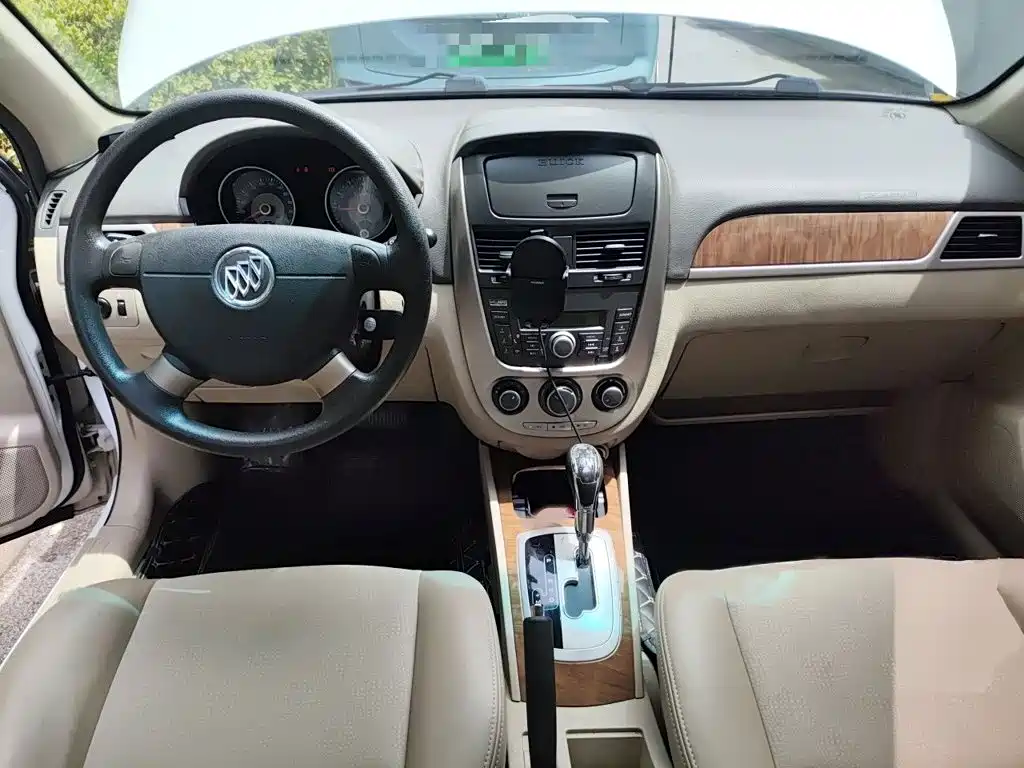 Buick Excelle — миниатюра 13