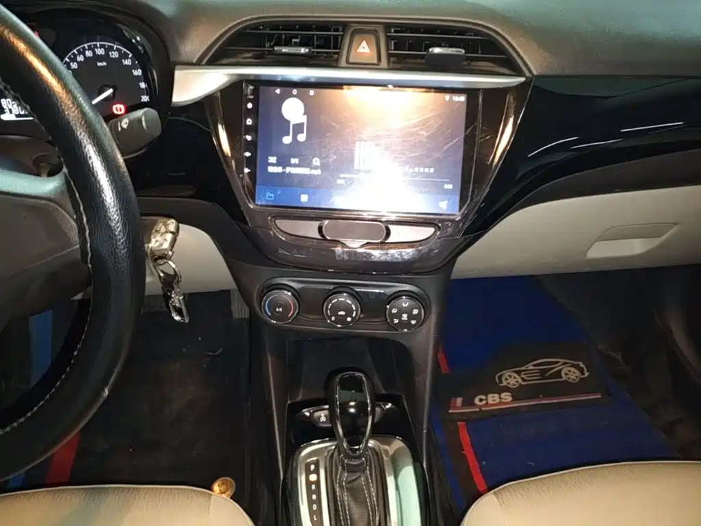 Buick Excelle — миниатюра 13
