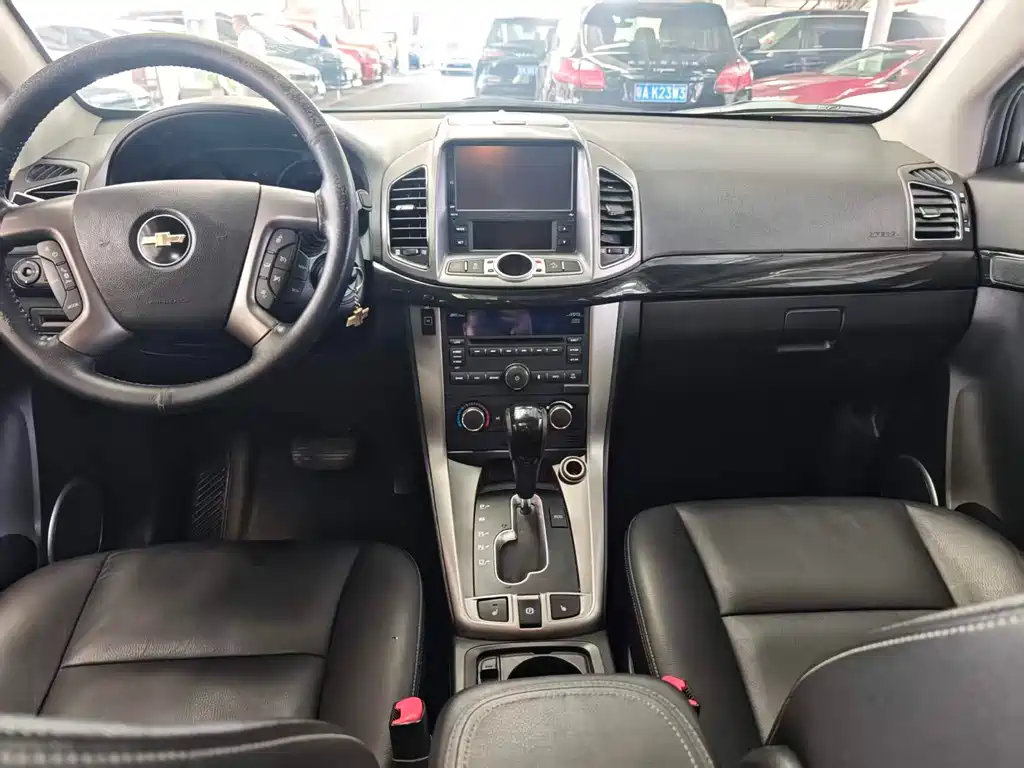 Chevrolet Captiva — миниатюра 8