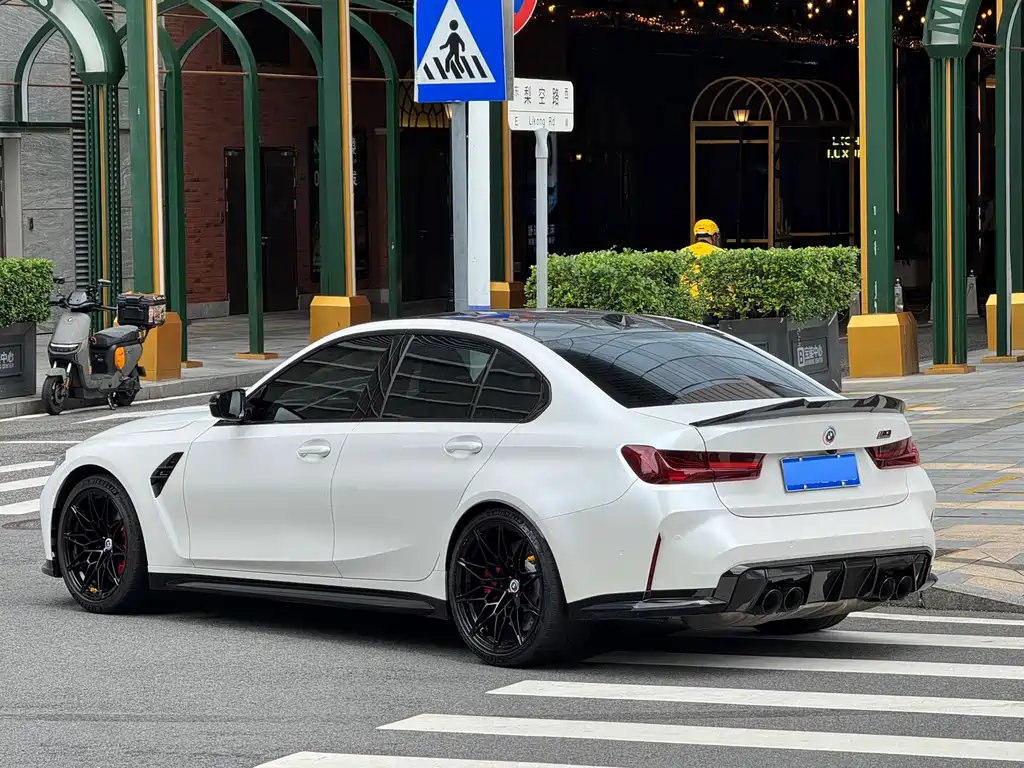 BMW M3 — миниатюра 3