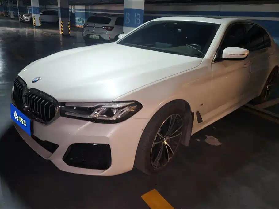 BMW 5 Series 2023