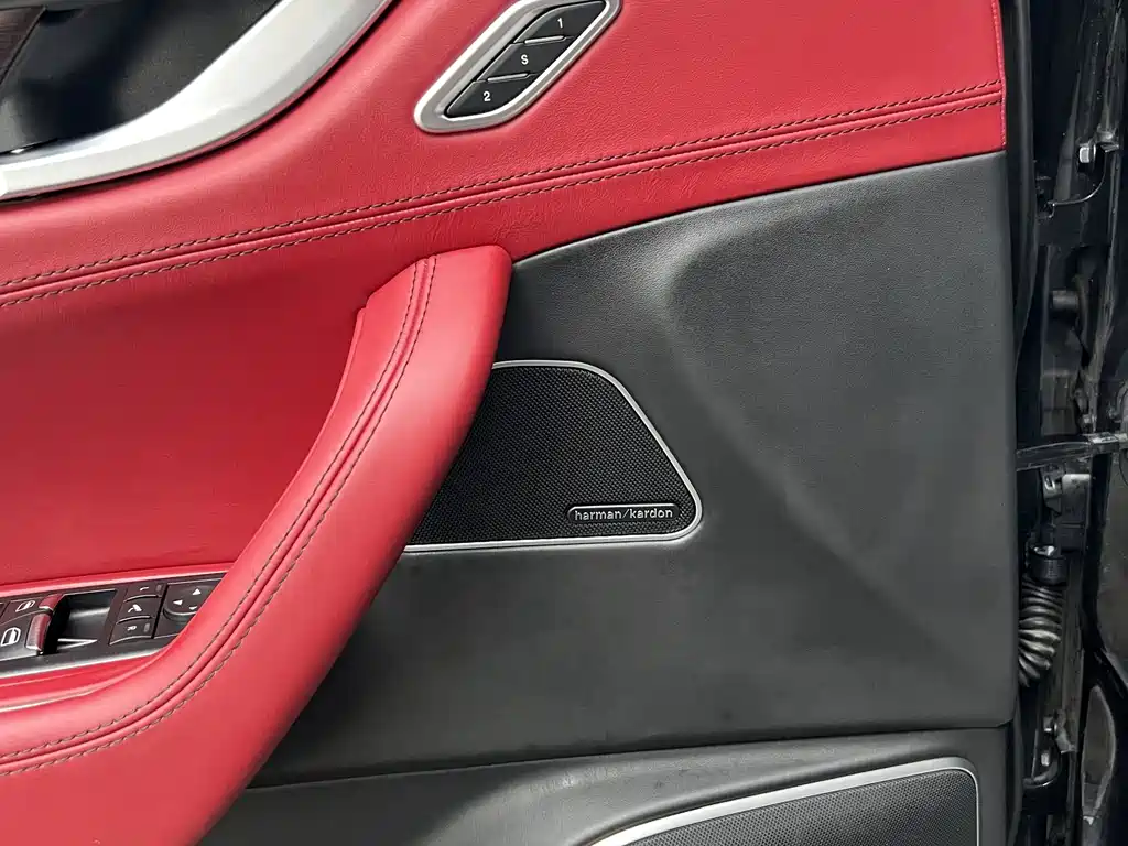 Maserati Levante — миниатюра 7