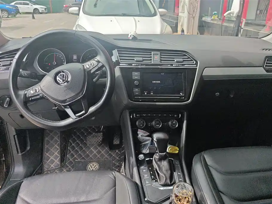 VOLKSWAGEN TIGUAN L NEW ENERGY