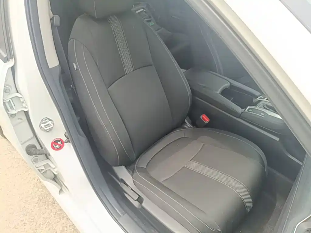 Honda Civic — миниатюра 25