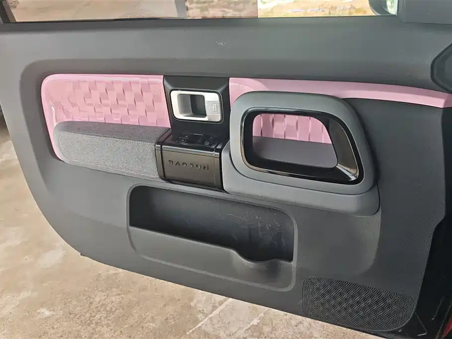 Baojun E300 — миниатюра 7