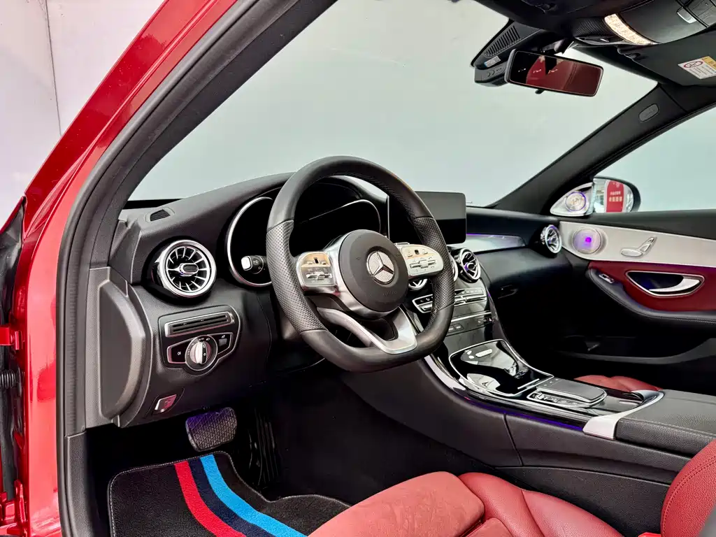 Mercedes-Benz C-Class — миниатюра 6