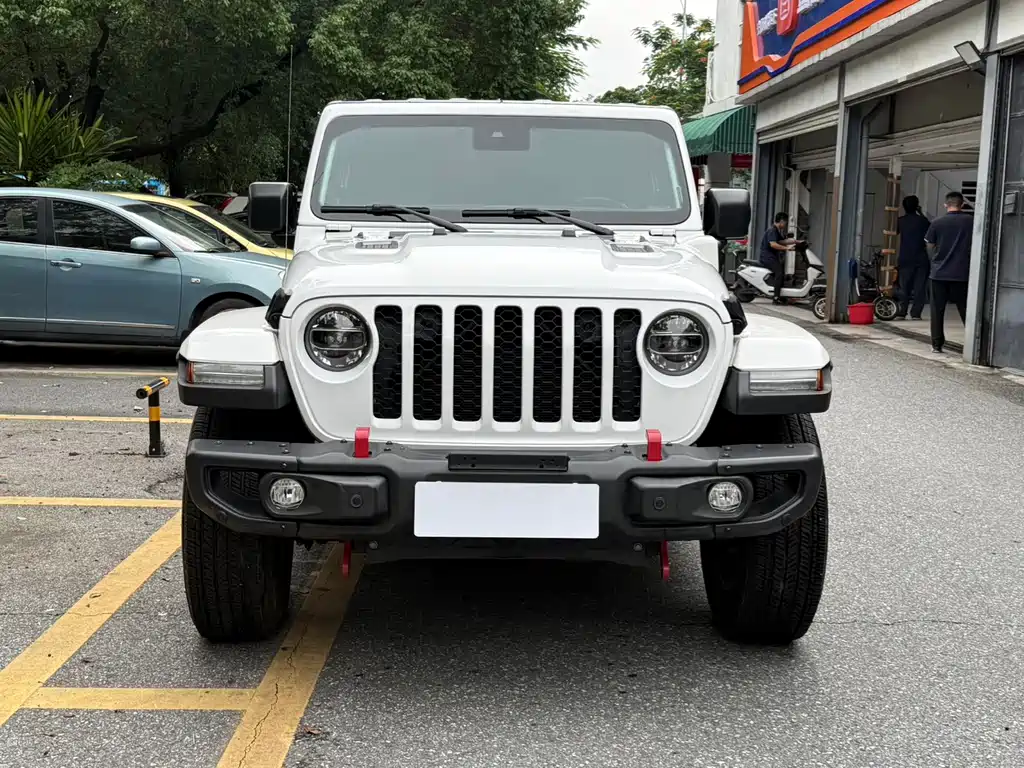 Jeep Wrangler PHEV — миниатюра 3