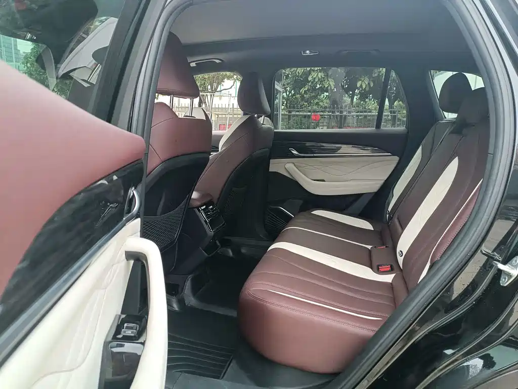 GEELY AUTOMOBILE XINGYUE L