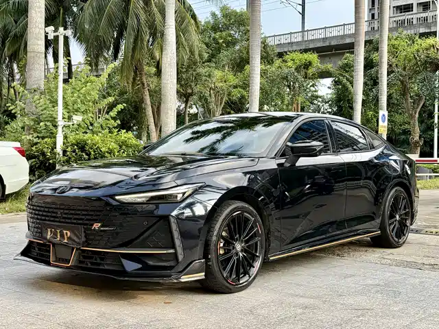 Changan UNI-V