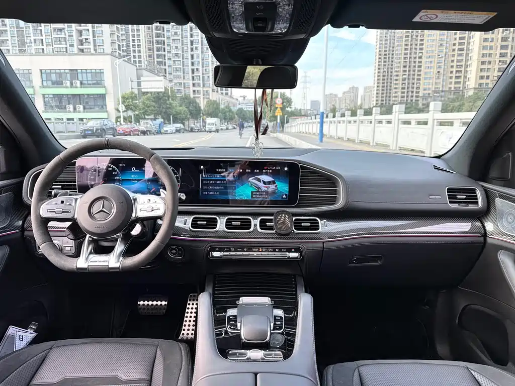 MERCEDES-BENZ GLE AMG