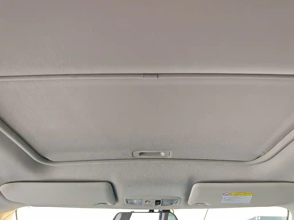 Mitsubishi Outlander — миниатюра 14