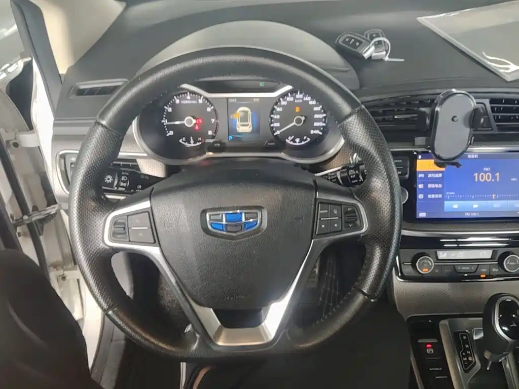 Geely Emgrand GS — миниатюра 11