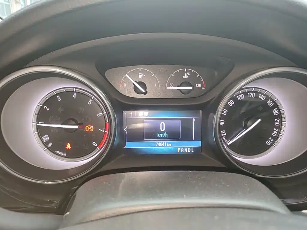 Buick Verano — миниатюра 12