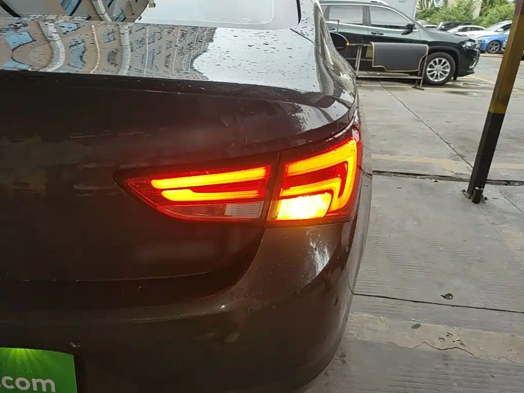 Buick Verano — миниатюра 8