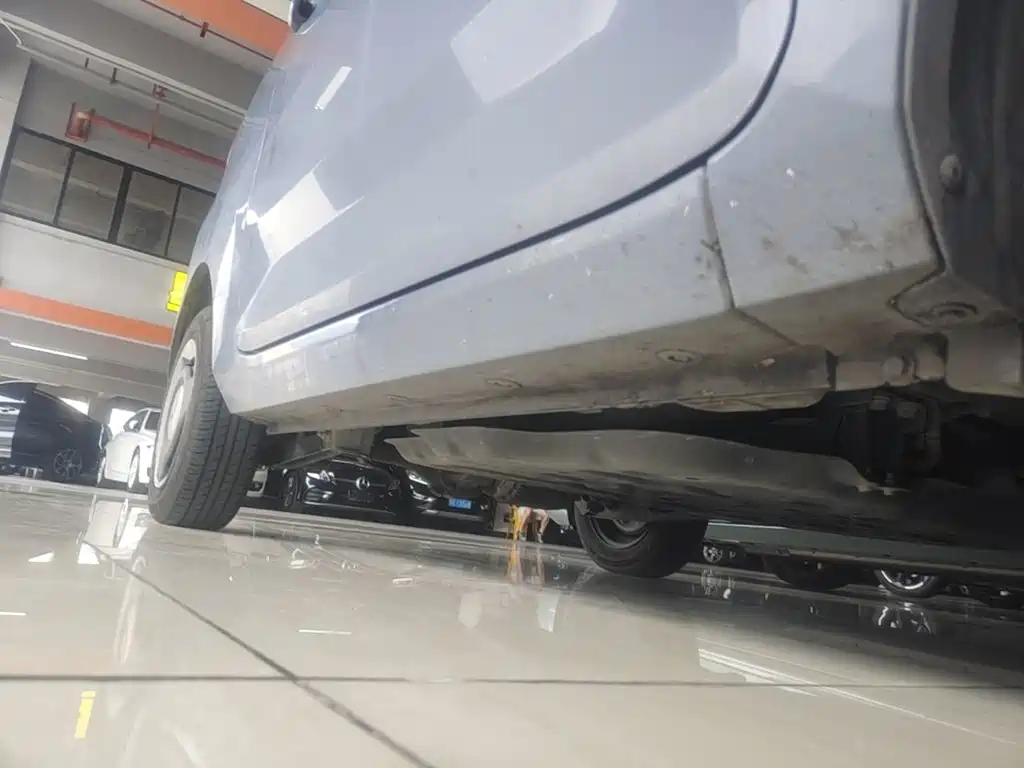 Wuling MINIEV — миниатюра 19