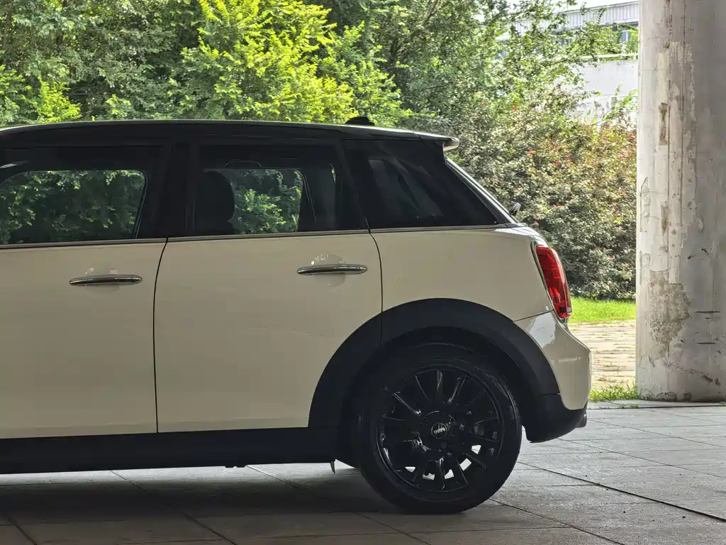 MINI Mini — миниатюра 4