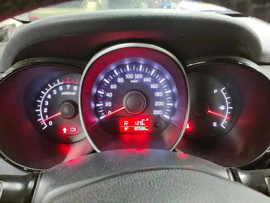 Kia K2 — миниатюра 14