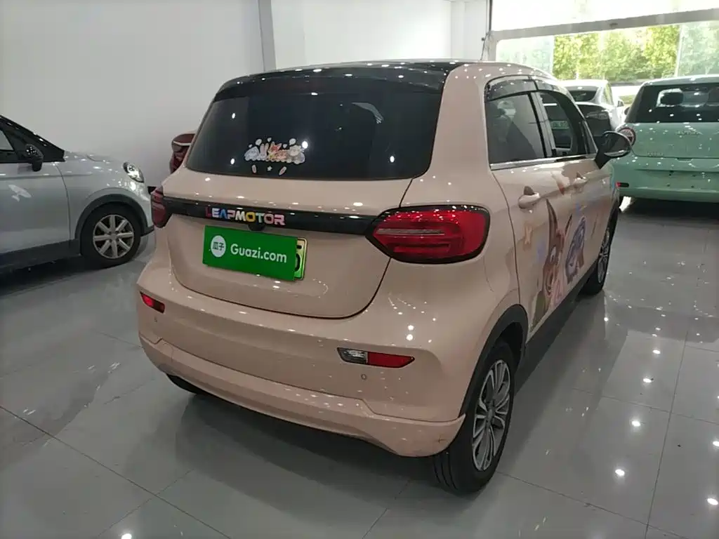 Leapmotor Leapmotor T03 — миниатюра 7