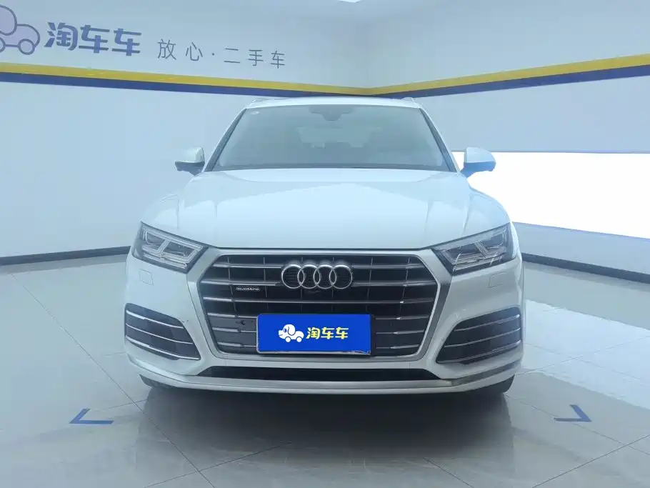 Audi Q5L — миниатюра 2