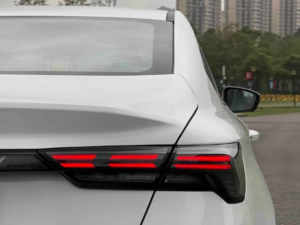 Geely Binrui — миниатюра 9